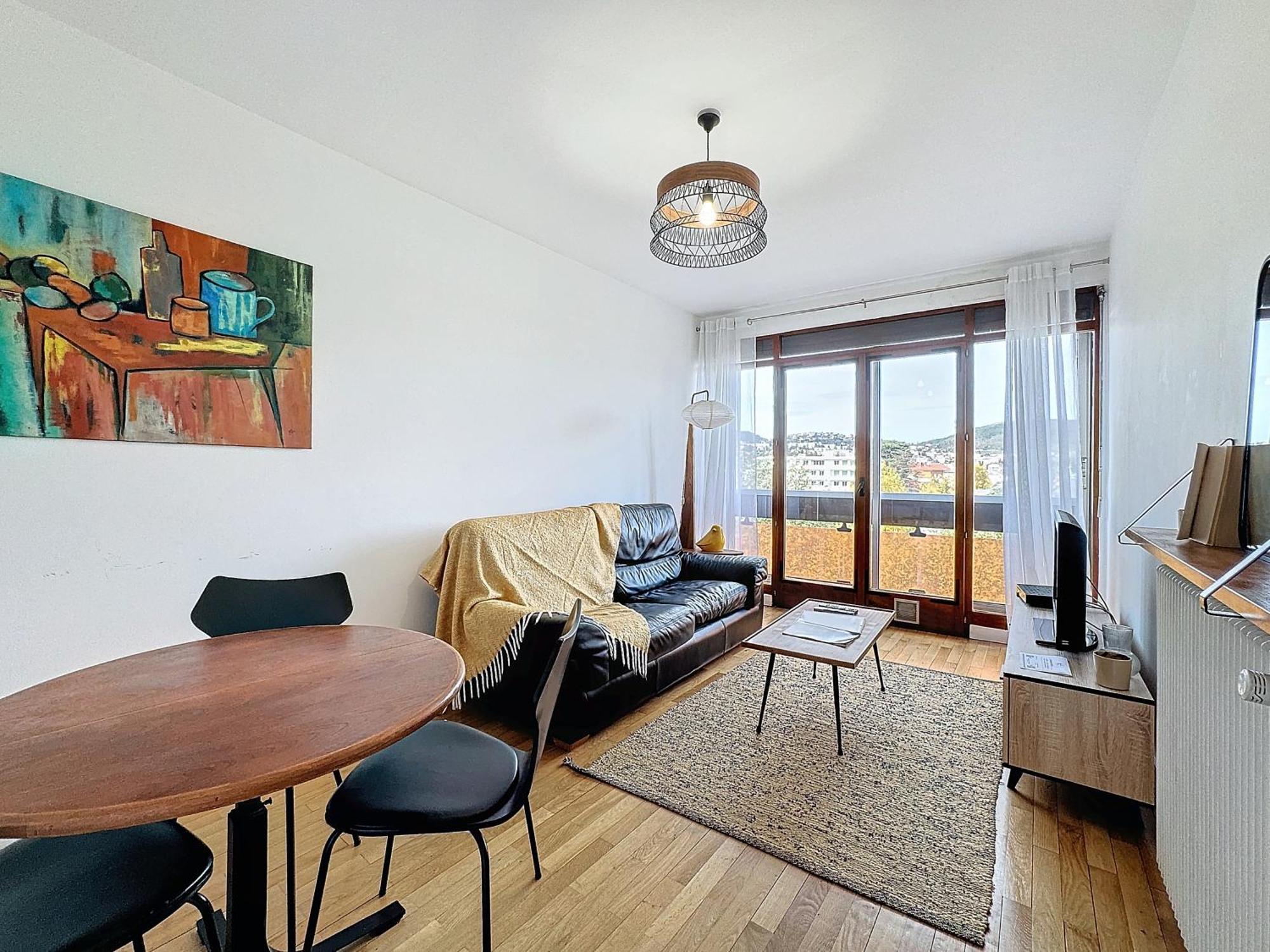 La Lassolas - Charmant T2 Avec Balcon Et Garage Chamalières Zewnętrze zdjęcie